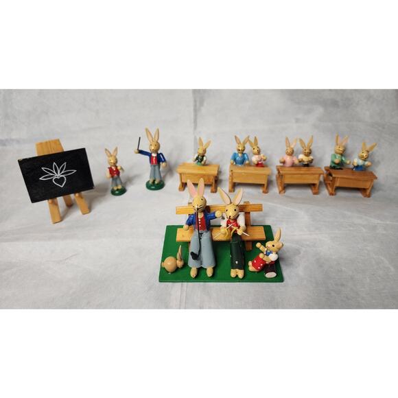 VINTAGE ERZGEBIRGE Easter Wood Bunny Rabbit Figurines Germany School Bench - Picture 1 of 12